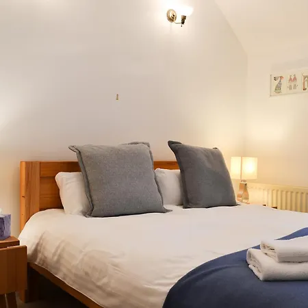Holiday home Lythdene *